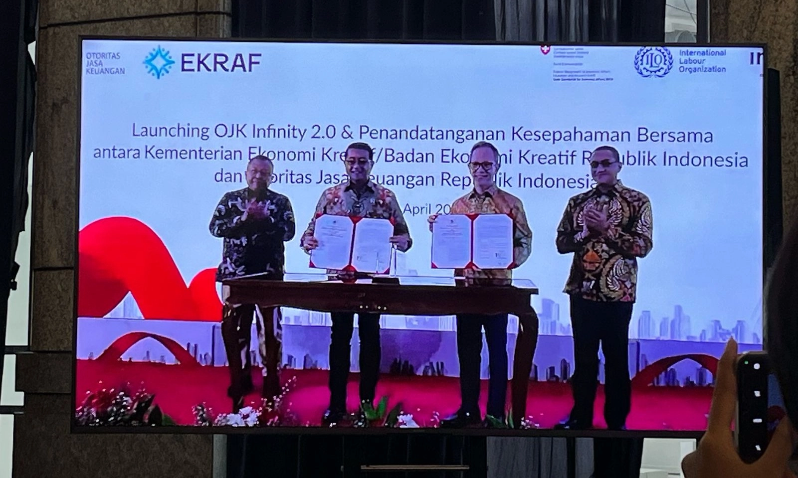 <p>OJK Infinity 2.0 Meluncur! Sasar Ekonomi Kreatif Dari <em>Game</em> Sampai <em>Blockchain</em></p>