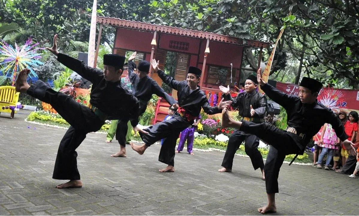 <p>Pencak Silat Akan Jadi Ekstrakurikuler Di Sekolah-sekolah Jakarta&nbsp;</p>