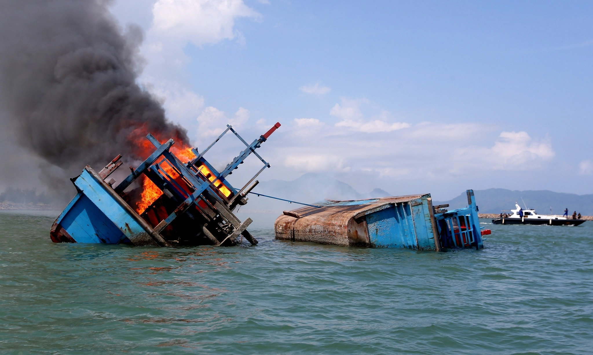 <p>Pelaku <em>Illegal Fishing&nbsp;</em>Ubah Modus Operandi</p>