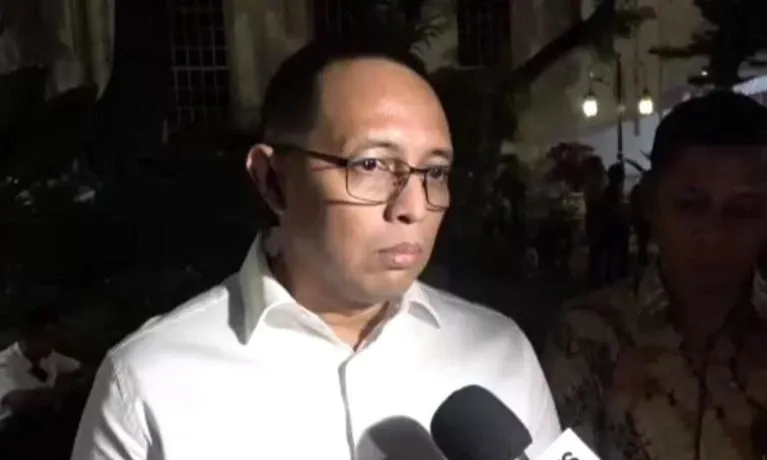 <p>Hasan Nasbi Mundur Dari Jabatan Kepala Kantor Komunikasi Presiden</p>