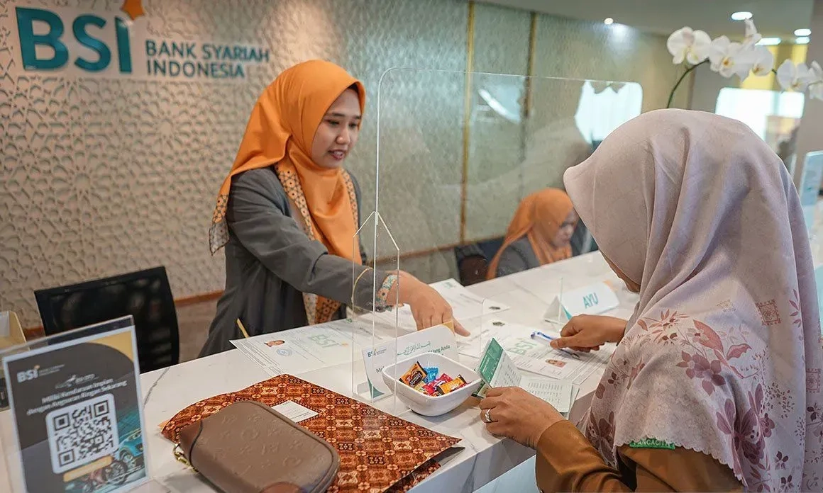 <p id="isPasted">Tumbuh <em>Double Digit</em>, Laba Bersih BSI Kuartal I/2025 Tembus Rp1,87 T</p>