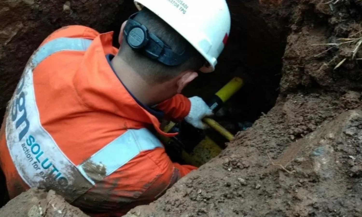 <p id="isPasted">Tepis Isu Defisit Gas, Menteri ESDM Sebut <em>Lifting</em> Akan Naik 2026-2027</p>