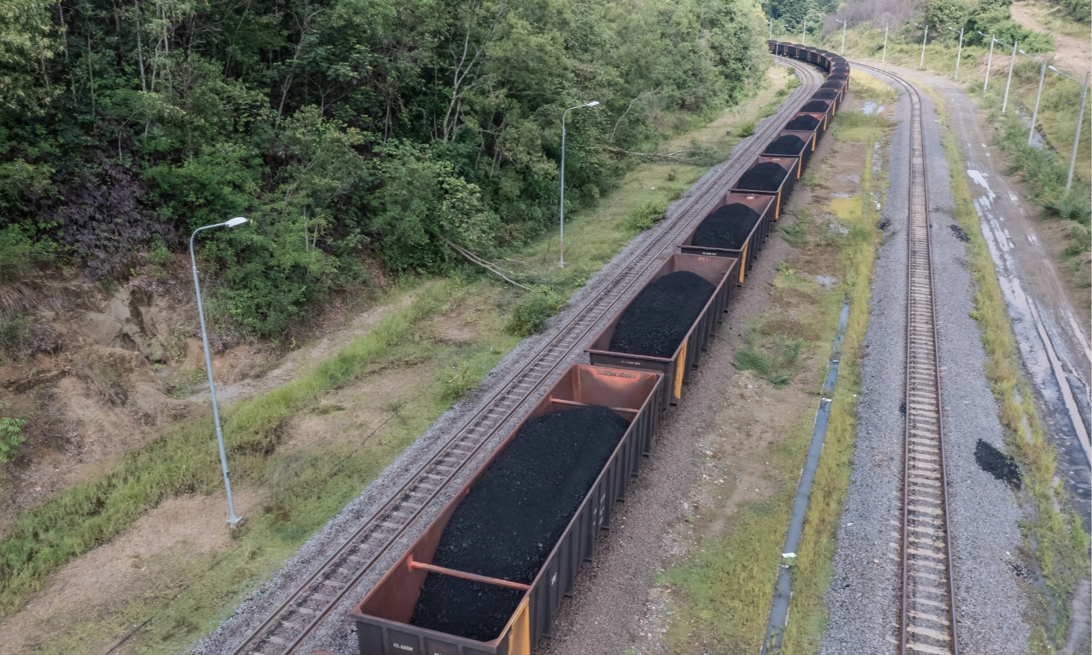 <p>PTBA Bakal Sulap 8 Juta Ton Batu Bara Per Tahun Jadi Gas Sintetis</p>