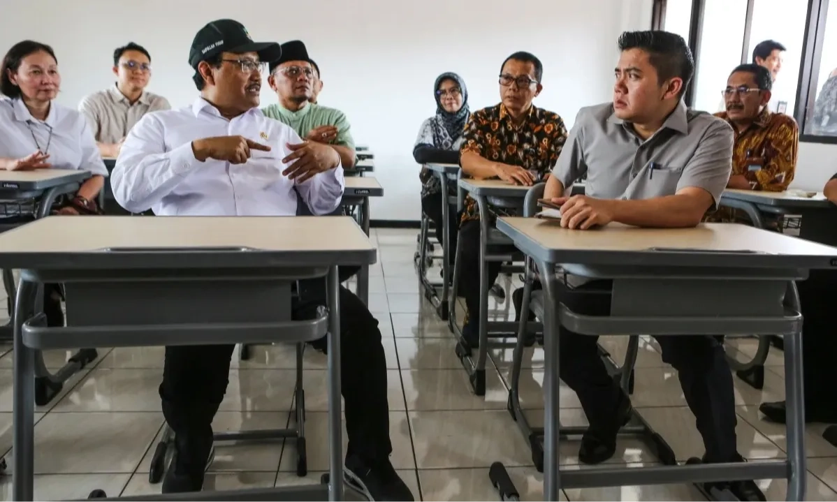 <p>Menunggu Hasil Bertambahnya Institusi Pengurus Pendidikan</p>