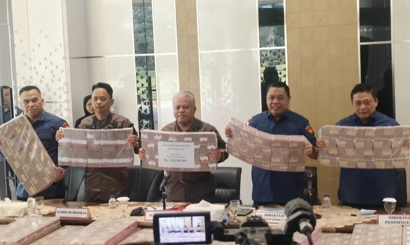 <p>Kasus TPPU Duta Palma, Kejagung Sita Rp479,1 Miliar</p>