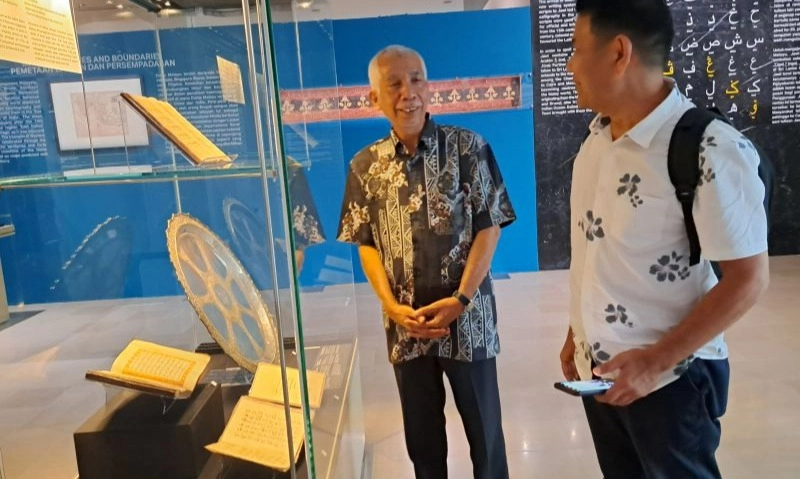 <p>Manuskrip Kuno Aceh Dipamerkan Di Islamic Arts Museum Malaysia </p>