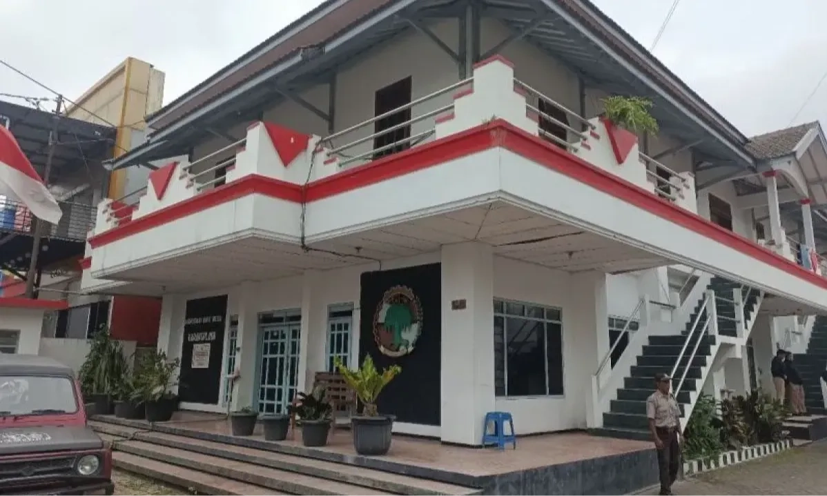 <p id="isPasted">Tekankan Sertifikasi, Ekonom Beberkan Kunci Keberhasilan Kopdes Merah Putih</p>