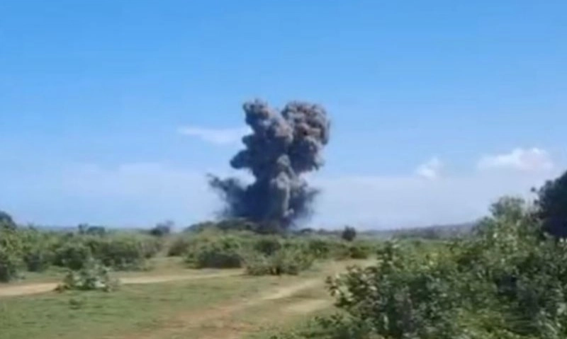 <p>DPR Minta TNI Evaluasi Cara Pemusnahan Amunisi</p>