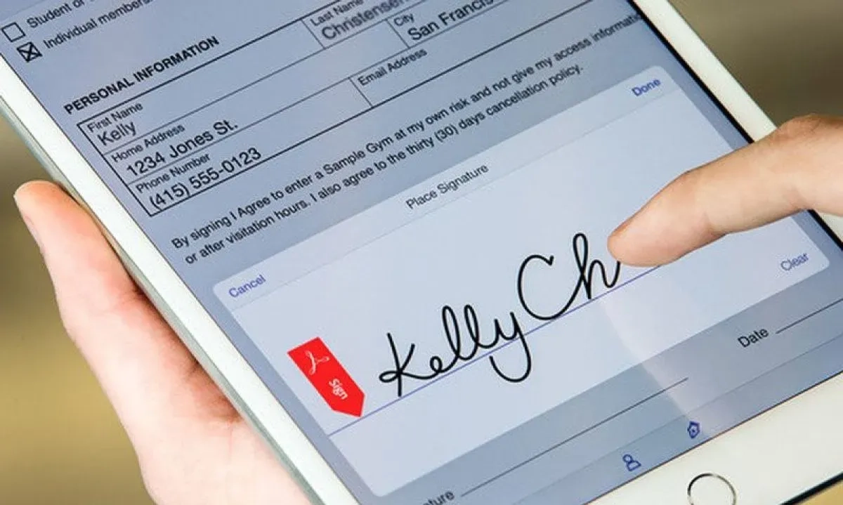 <p>Privy: Sertifikasi Elektronik Legal, Transaksi Digital Aman!</p>