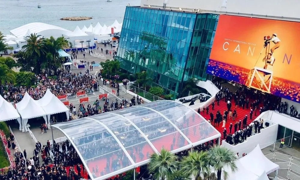 <p id="isPasted">Pelaku Film Bersolidaritas Di Cannes, Kecam Diamnya Industri Film Soal Gaza</p>