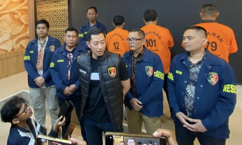 <p class="query-text-line ng-star-inserted" id="isPasted">Kadin Nonaktifkan Tiga Anggota Di Banten Terkait Dugaan Pemalakan</p>