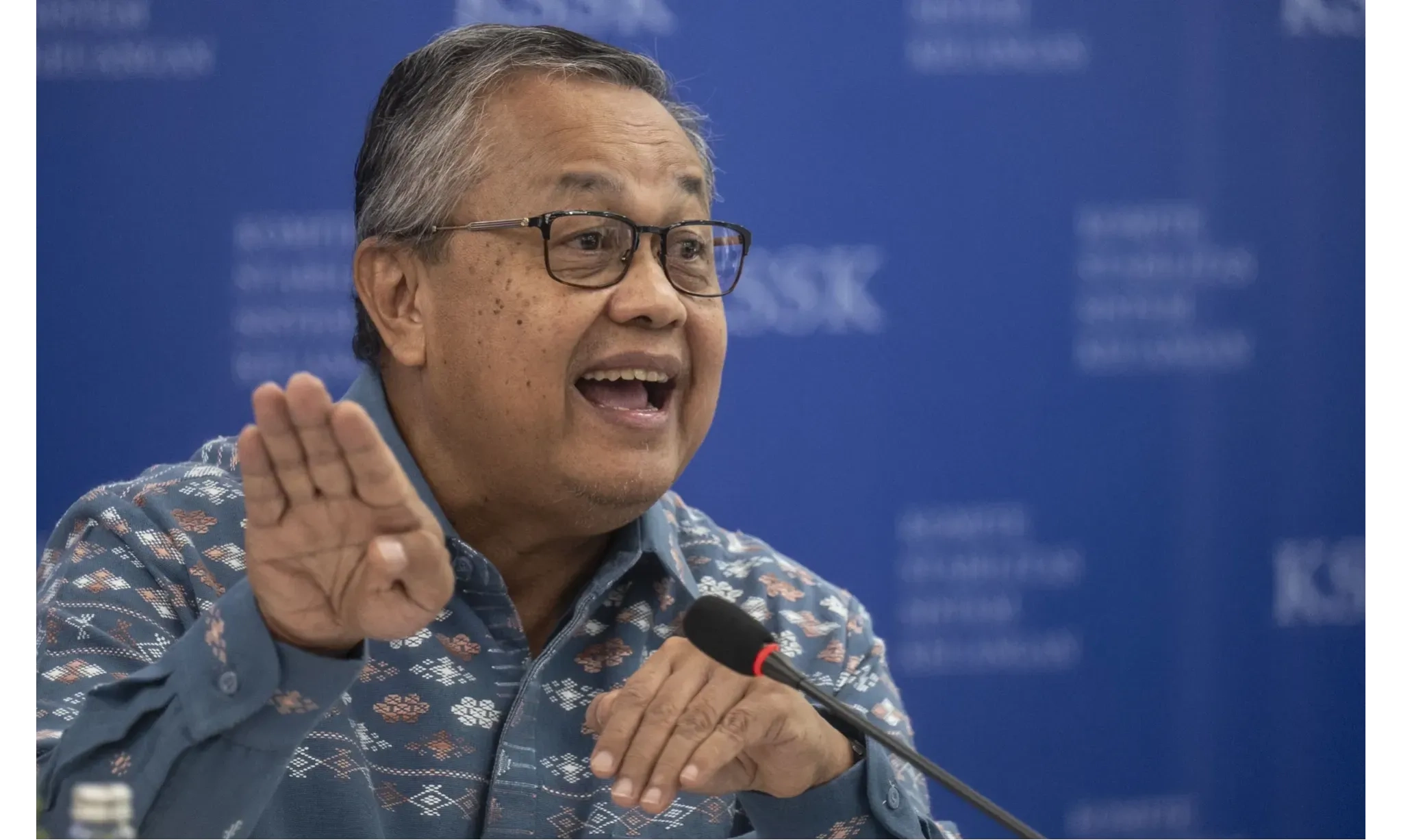 <p>Ekonom: BI Punya Momentum Pangkas Suku Bunga Di RDG Mei 2025</p>