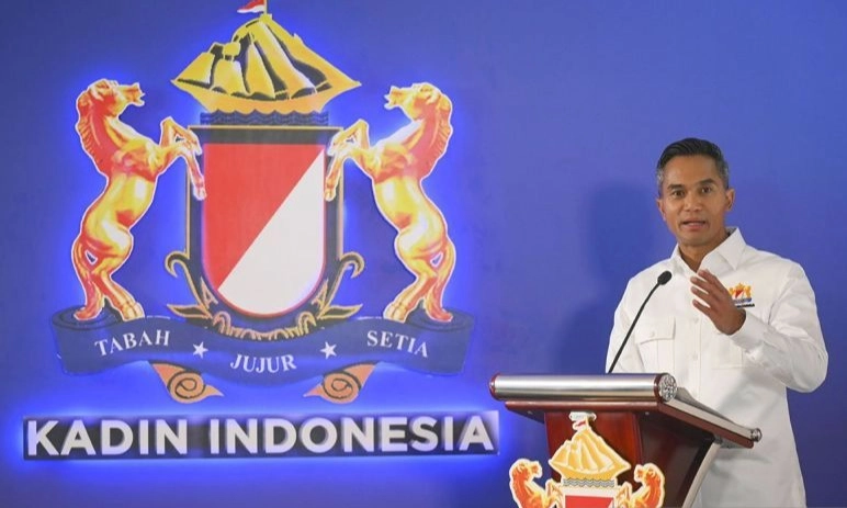 <p class="query-text-line ng-star-inserted" id="isPasted">Ultimatum Anggota, Kadin: Pelaku Intimidasi-Pemerasan Langsung Nonaktif!</p>