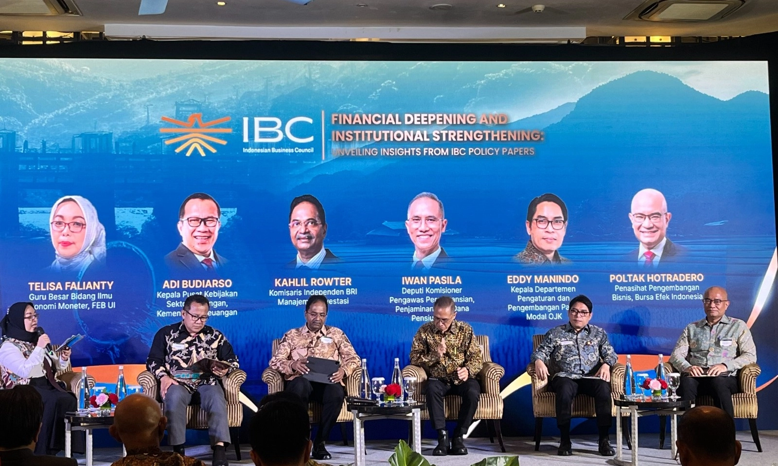 <p id="isPasted">IBC: Penerapan Pajak Masih Pilih Kasih, Hambat Daya Saing Sektor Keuangan</p>