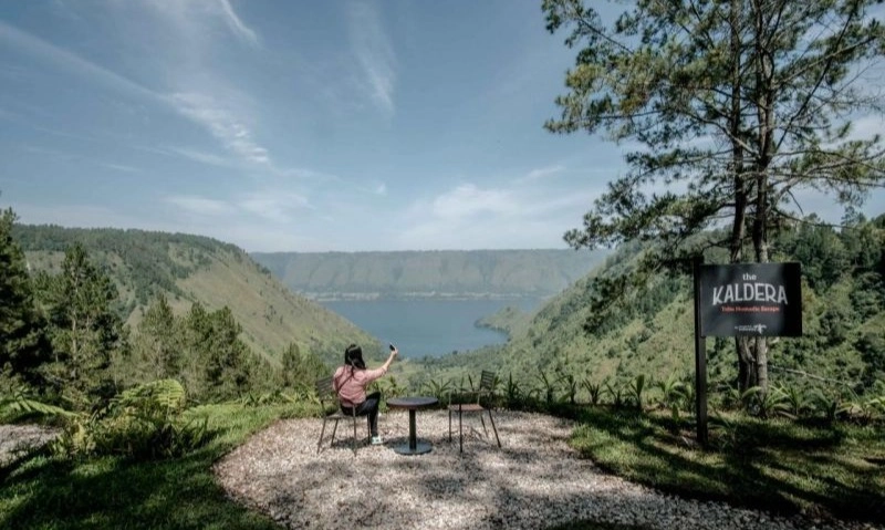 <p>Status Geopark UNESCO Toba Kaldera Masih Terancam, Apa Langkah Pemerintah?</p>