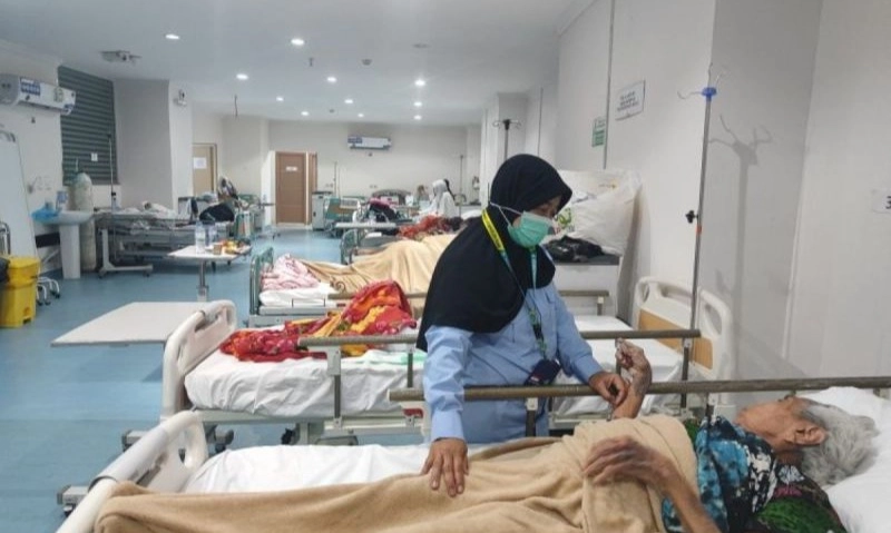 <p>Kemenkes: 99 Jemaah Haji Indonesia Terkena Pneumonia</p>