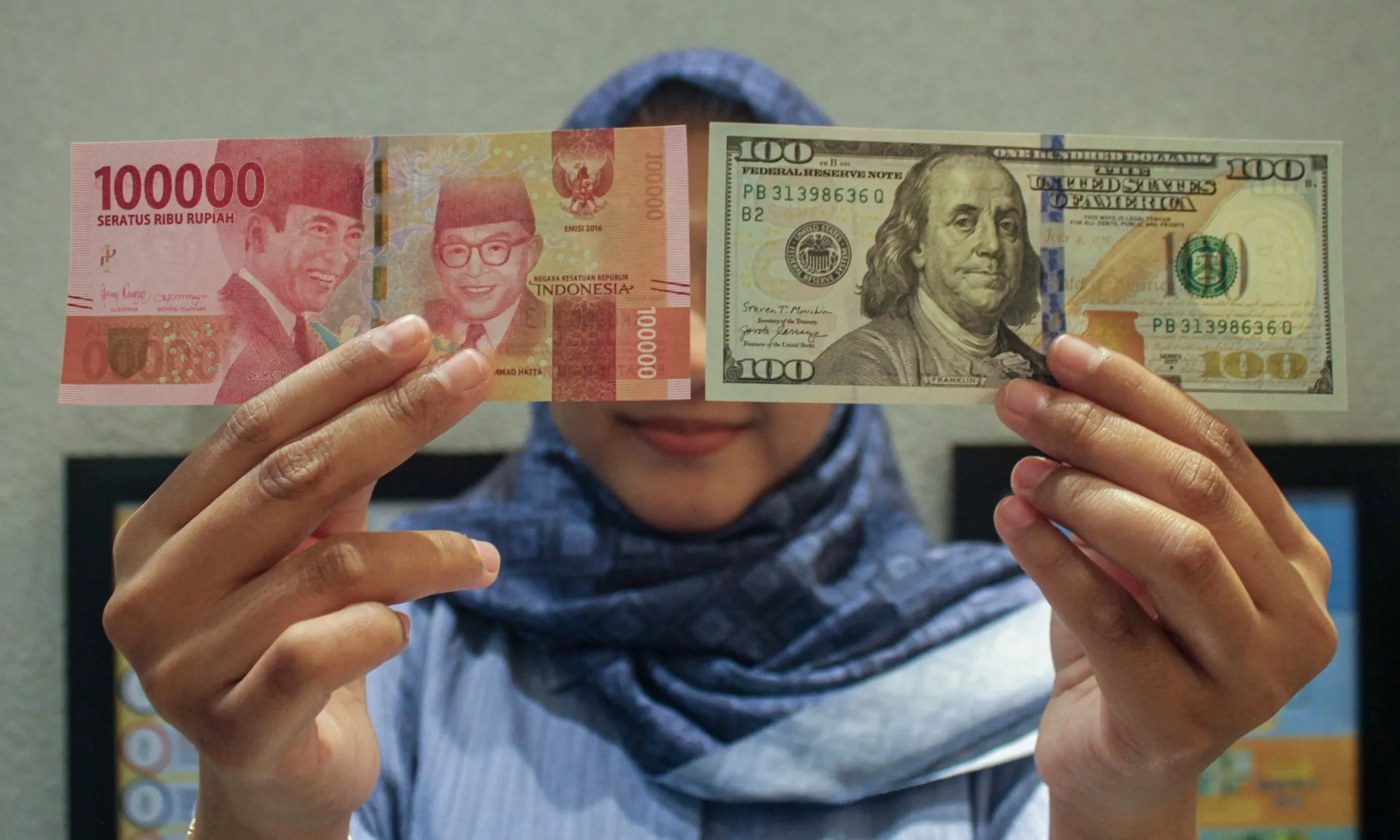 <p id="isPasted">BI Ungkap Cara Stabilkan Rupiah Di Tengah Volatilitas Tinggi</p>