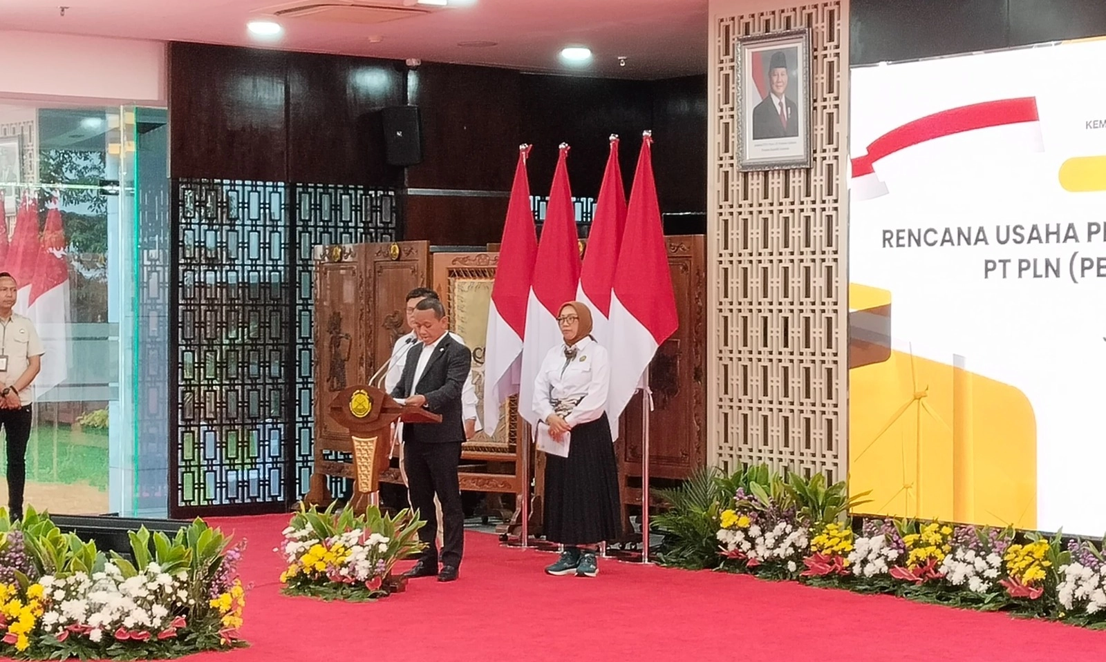 <p id="isPasted">RUPTL Disahkan, 76% Tambahan Pembangkit Listrik Sampai 2034 Bersumber EBT</p>