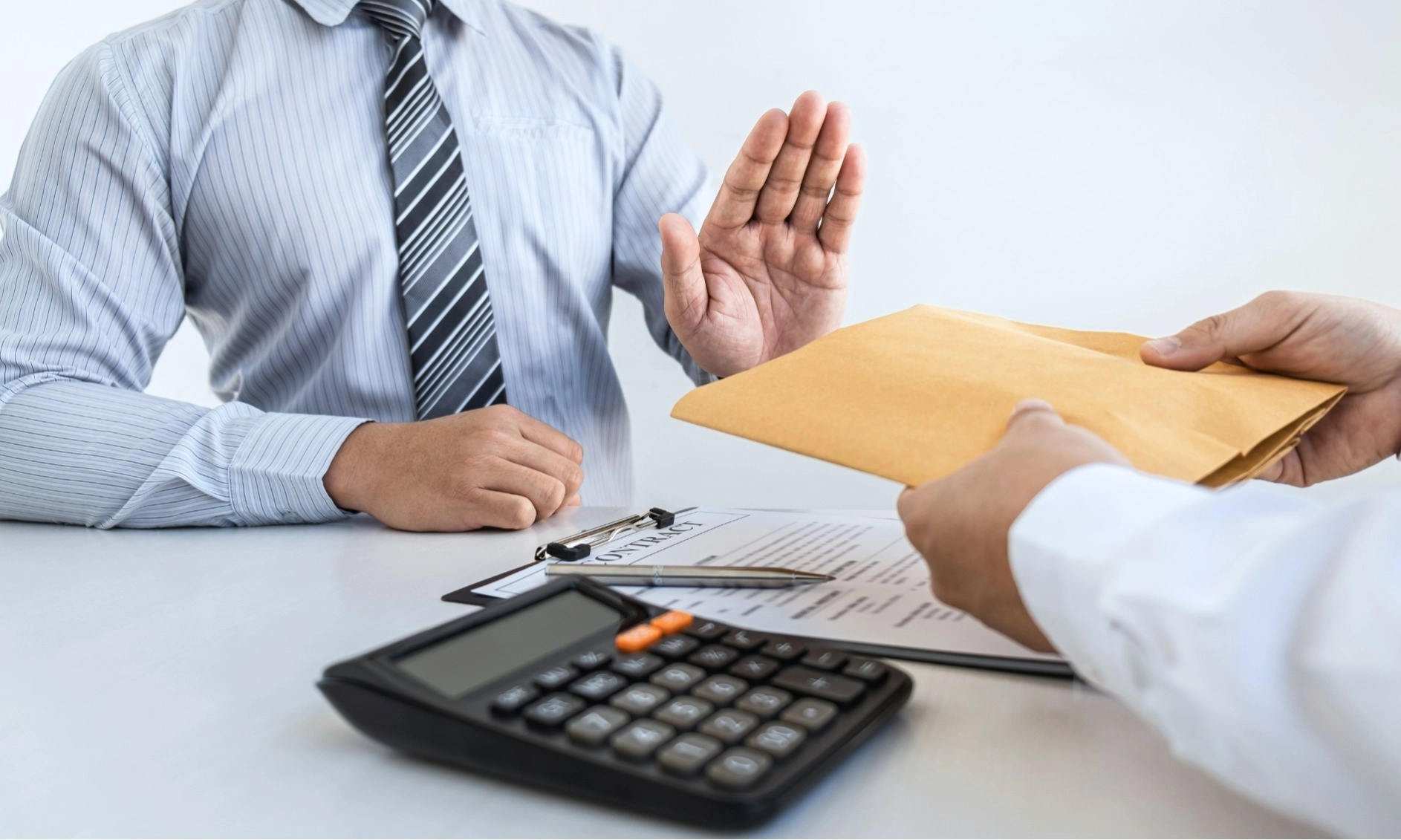 <p>KPK Sebut Uang Suap di Kemenaker Capai Rp53 Miliar</p>