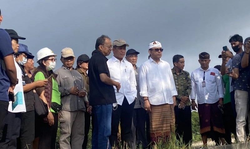 <p>KLH Kirim Tim Periksa Pabrik Tahu Berbahan Bakar Sampah</p>