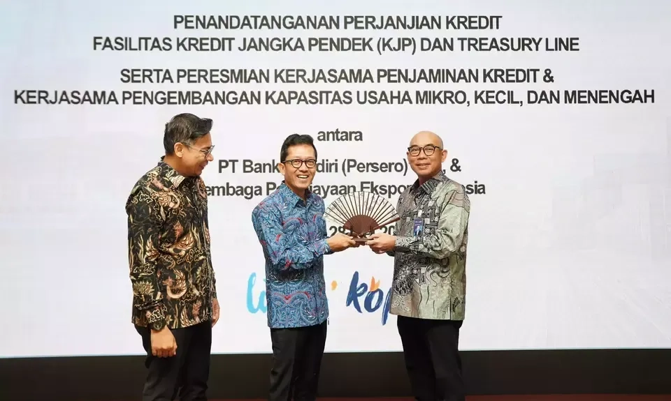 <p id="isPasted">Dukung Ekspor Nasional, Bank Mandiri Lakukan Kerja Sama Dengan LPEI</p>