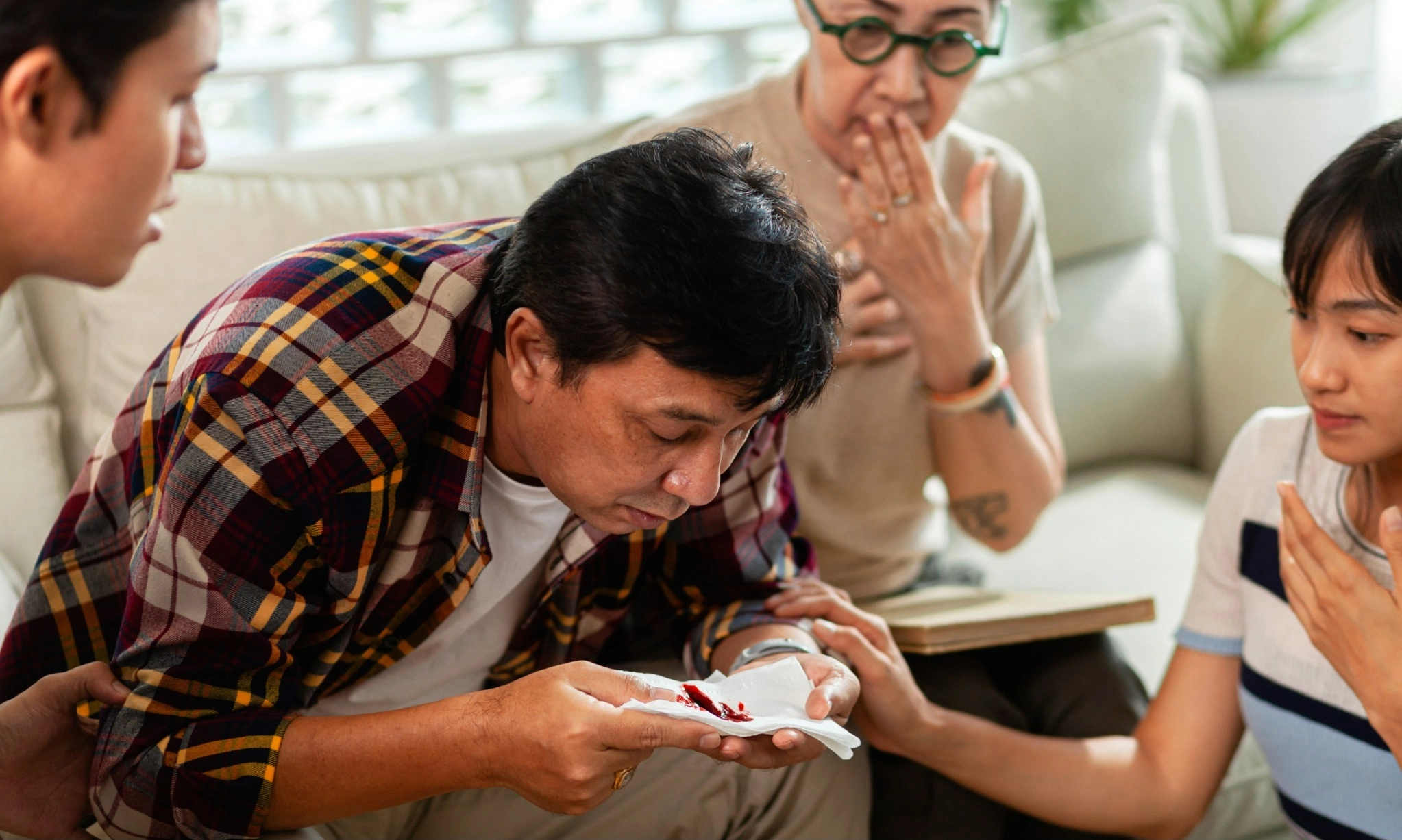 <p>35% Warga Kepri Positif Tuberkulosis</p>