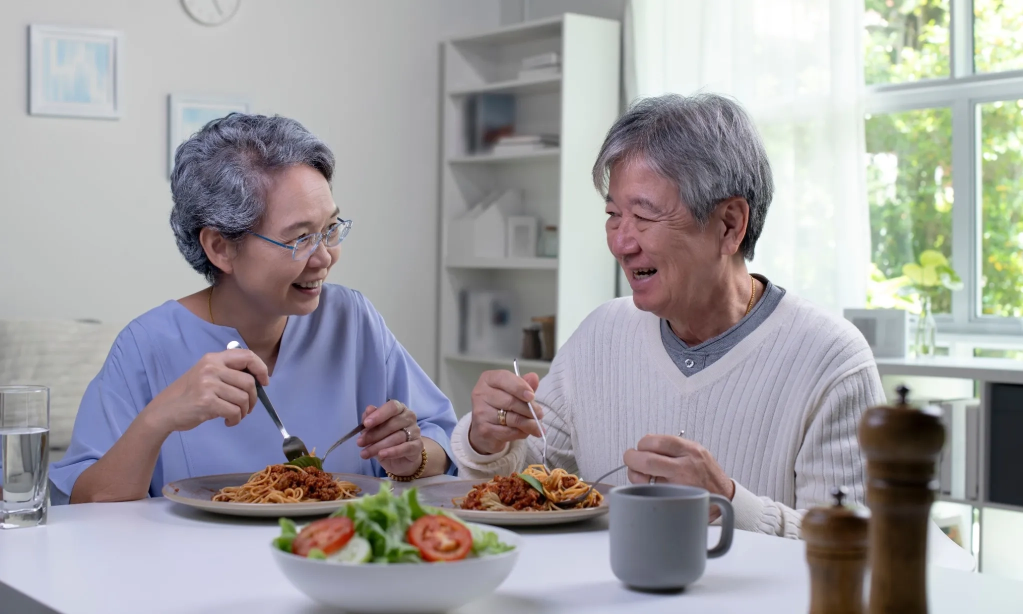 <p>Mensos Tegaskan Lansia Bukan Beban Bangsa</p>