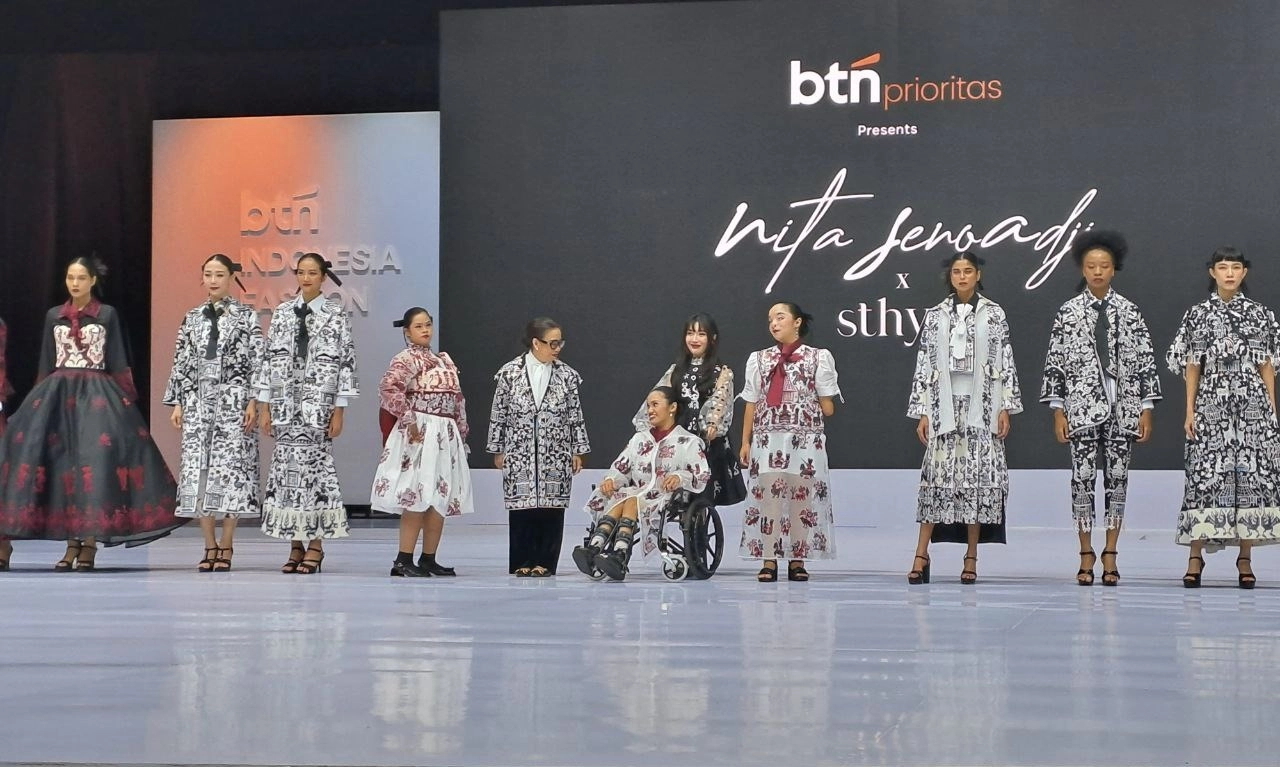 <p dir="ltr" id="isPasted">Motif Floral Hingga Model Disabilitas Warnai BTN Grand Gala di IFW 2025</p>