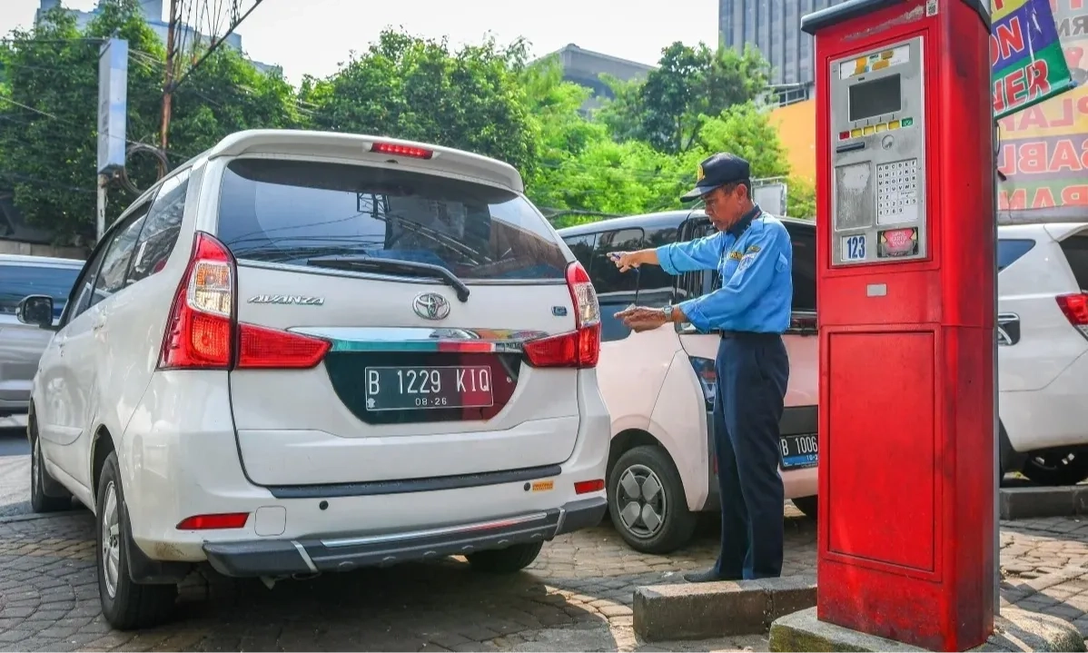 <p id="isPasted">Menanti Formula Agar Parkir Memperkaya Pemda</p>