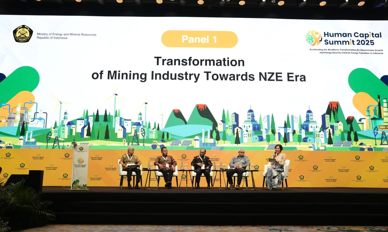 <p id="isPasted">MIND ID Perkuat Dekarbonisasi Demi Hilirisasi Berkelanjutan</p>