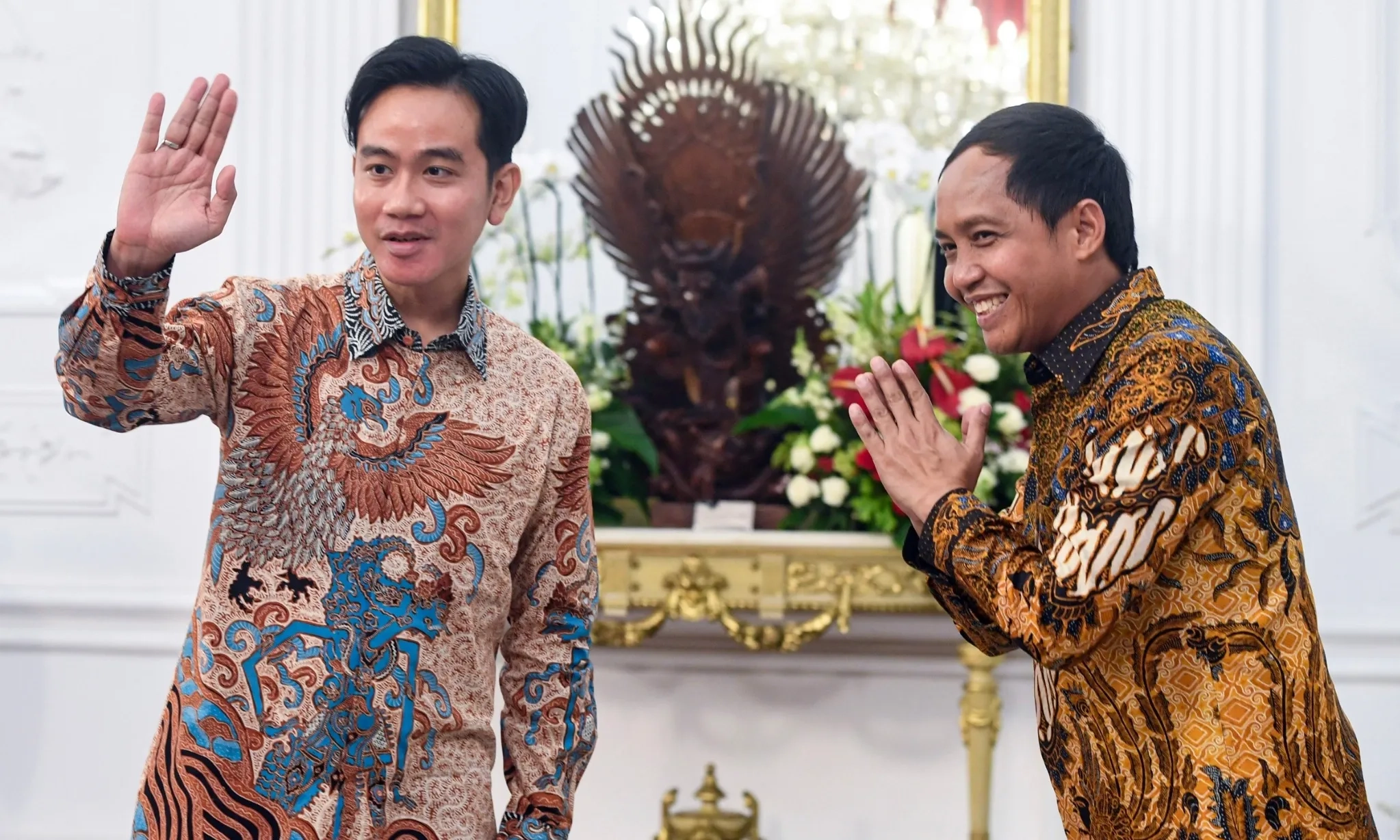 <p>Purnawirawan TNI Tuntut Pemakzulan Wapres Gibran</p>