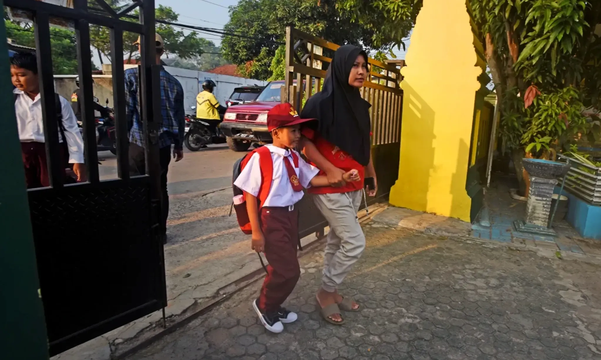 <p>JPPI Nilai Masuk Sekolah 06.30 WIB Rugikan Anak</p>
