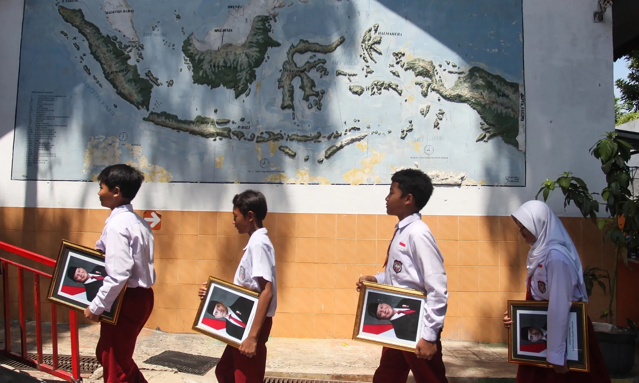 <p>Pemerintah Ungkap Sekolah Swasta Gratis Sulit Diterapkan Tahun Ini</p>