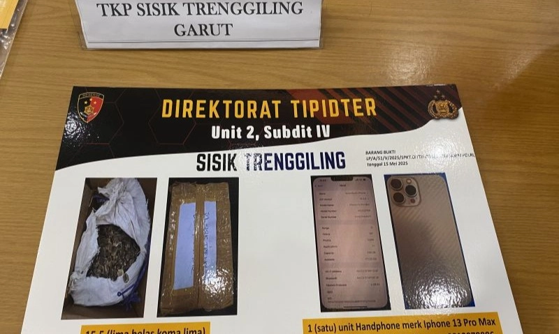 <p>Bareskrim Gagalkan Penjualan 30,5 Kg Sisik Tenggiling</p>