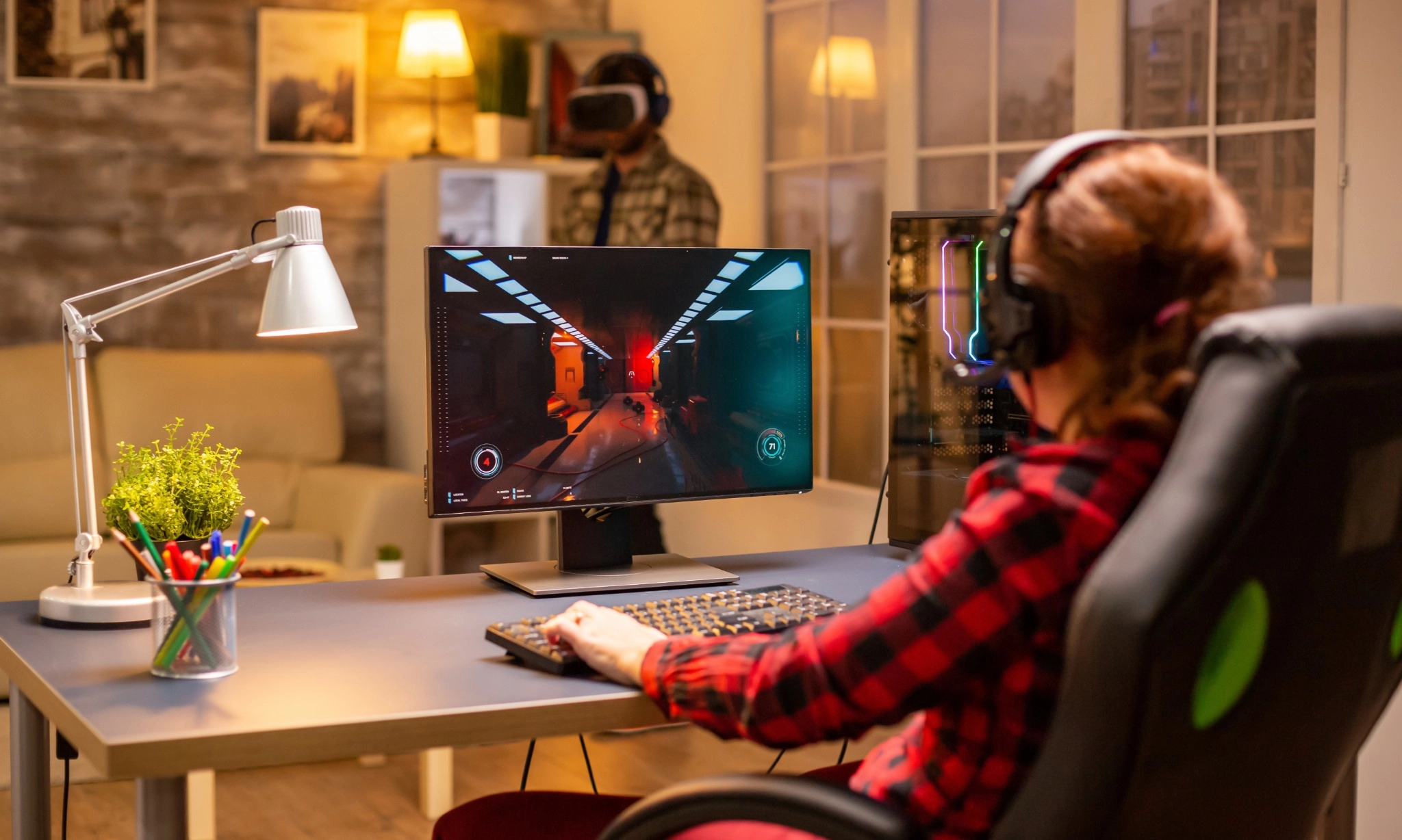 <p>Kolaborasi Lintas Sektor Solusi Memperkenalkan Gim Lokal&nbsp;</p>