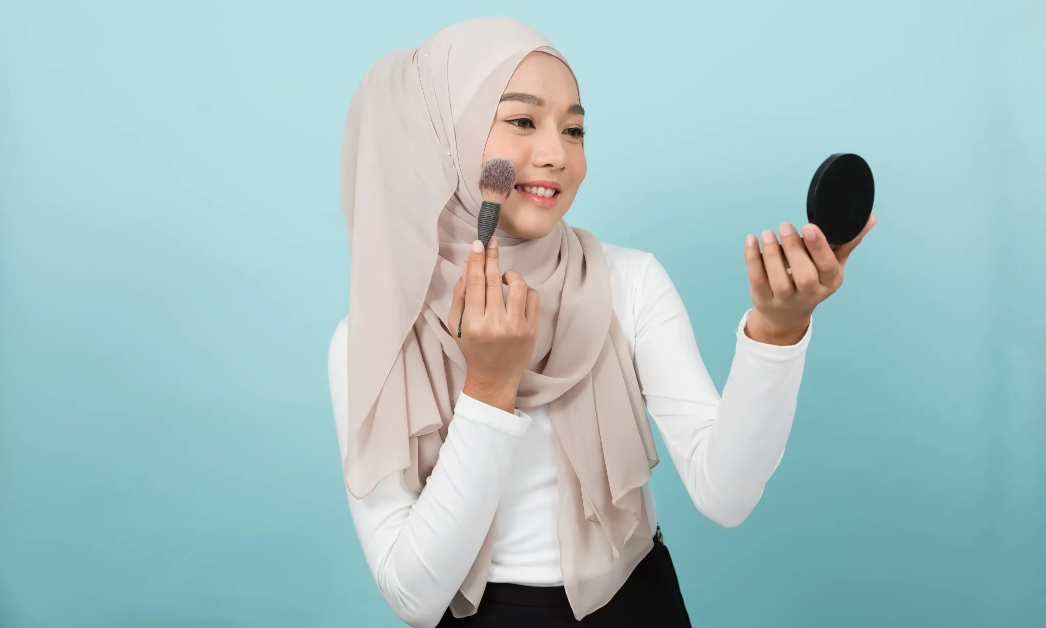 <p>Produk Kecantikan Yang Tetap Tren Di Kalangan Milenial Dan Gen Z</p>