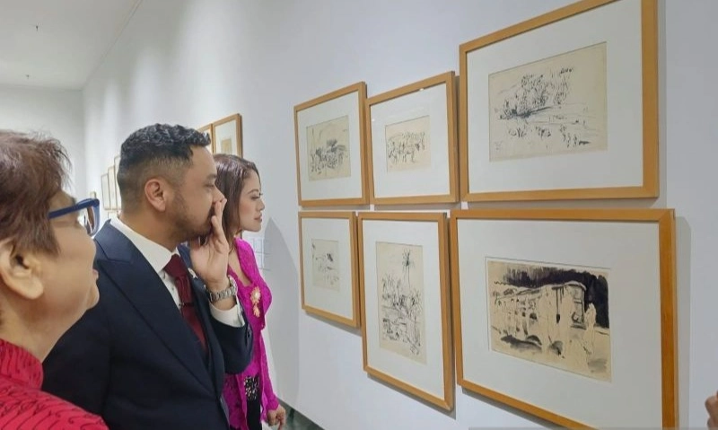 <p>Menengok Sejarah Lewat Sederet Lukisan Karya Sudjana Kerton&nbsp;</p>