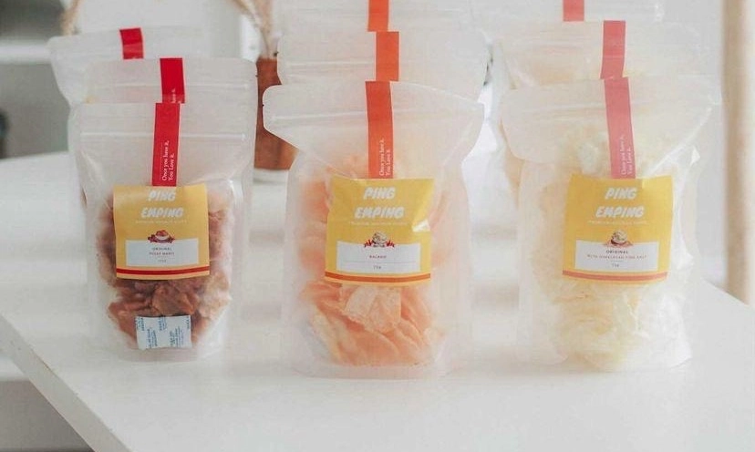 <p id="isPasted">Ping Emping; Cuan Dari Mengubah Jajanan Jadul Jadi Kekinian</p>