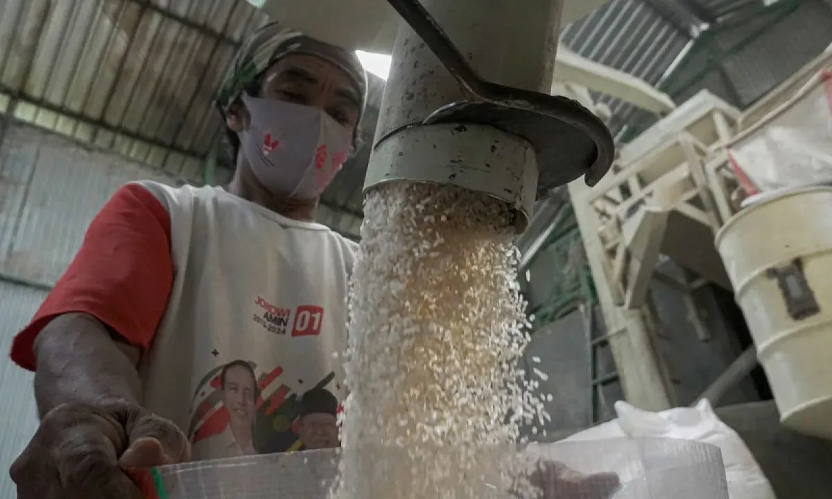 <p id="isPasted"><span class="selectable-text copyable-text false" id="isPasted">Biaya Naik, Penggilingan Padi Minta Penyesuaian HPP Gabah</span></p>