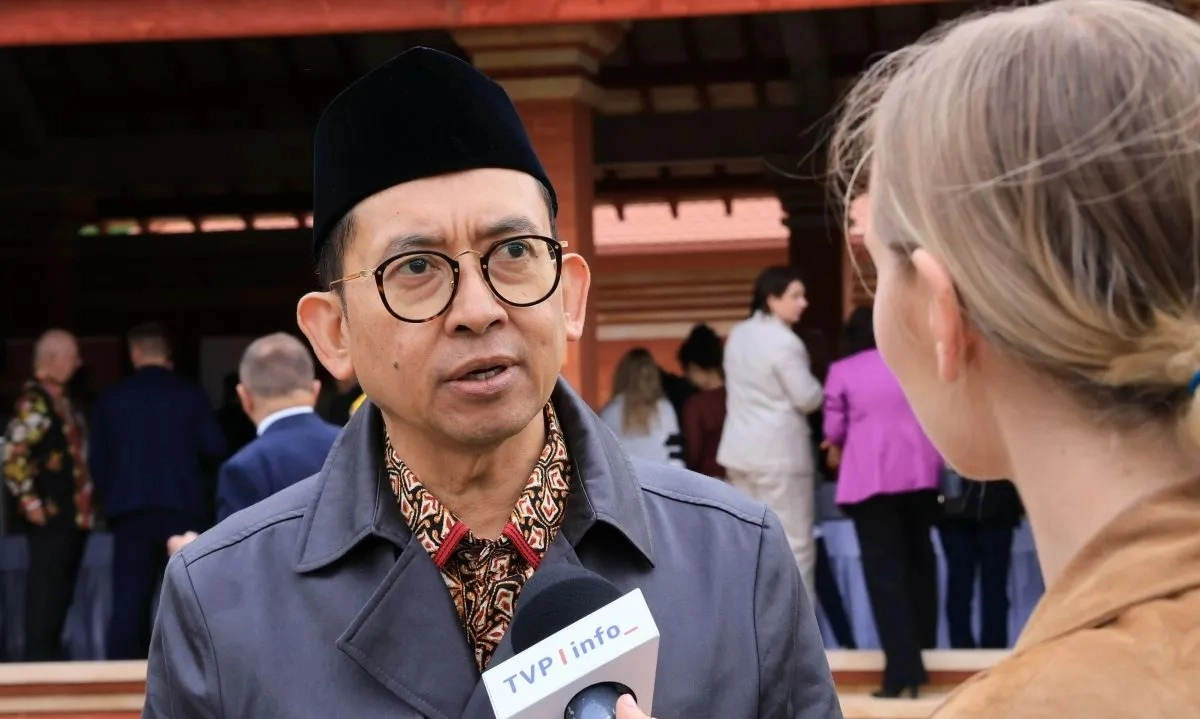 <p>Fadli Ingatkan Hati-hati Dengan &quot;Perkosaan Massal&quot; Tragedi Mei 1998</p>