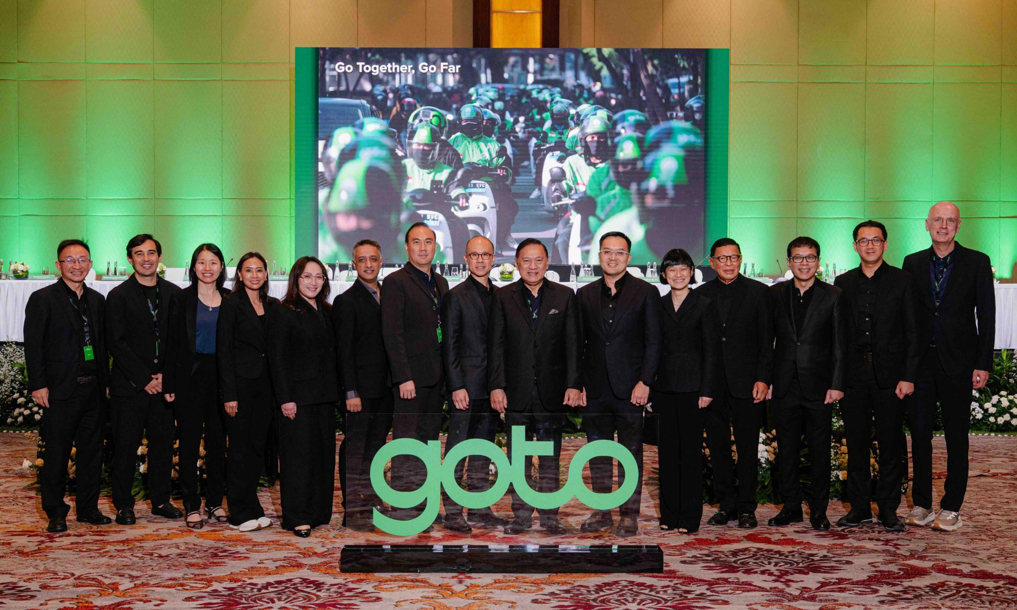 <p id="isPasted">RUPS GoTo: Ubah Direksi dan Buyback Saham US$200 Juta</p>