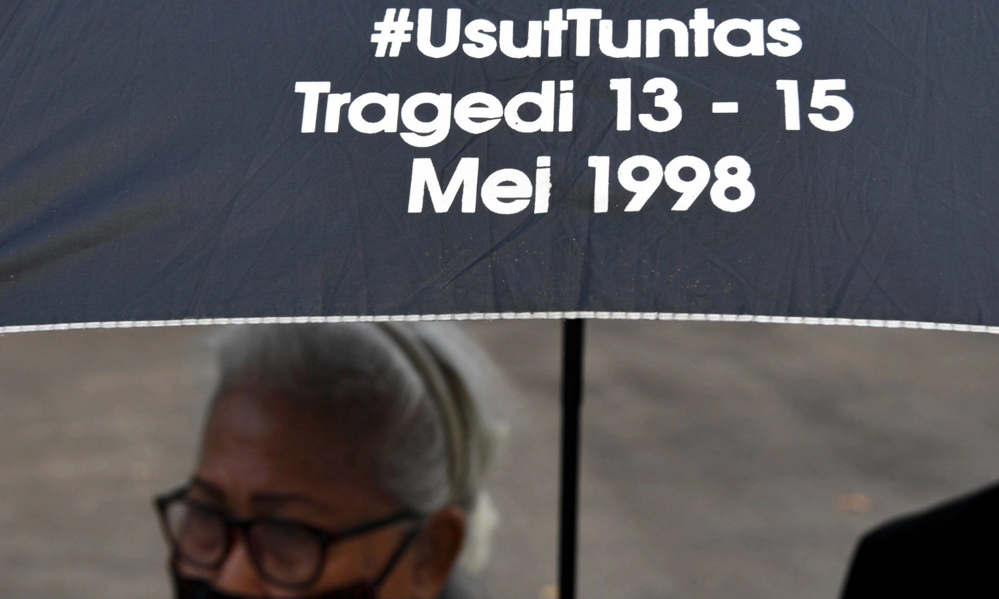 <p>Penulisan Sejarah Ulang Dituding Tonjolkan Narasi Pelaku</p>