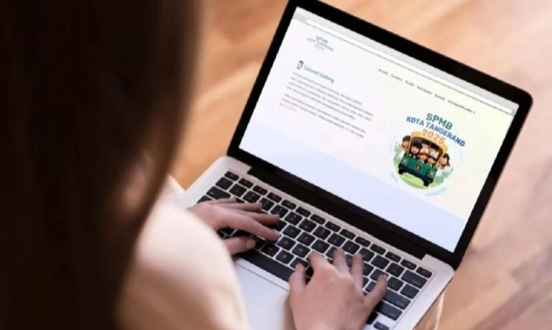 <p>JPPI Nilai Kisruh SPMB Karena Permendikdasmen 3 Tahun 2025</p>
