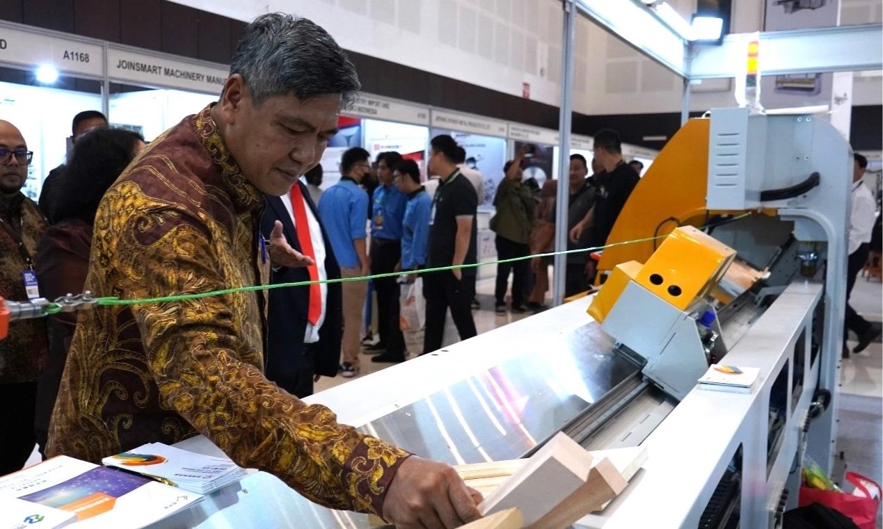 <p>Kemenperin Dorong Industri Furnitur Rebut Peluang US$660 Miliar Di Pasar Global</p>