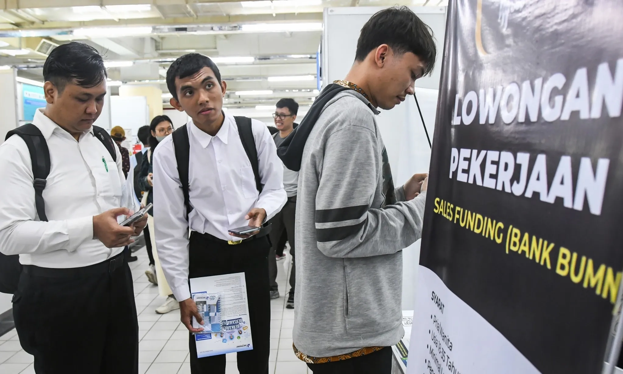 <p>Pakar:&nbsp;<em>Job Fair</em> Bukan Obat Mujarab Atasi Pengangguran</p>