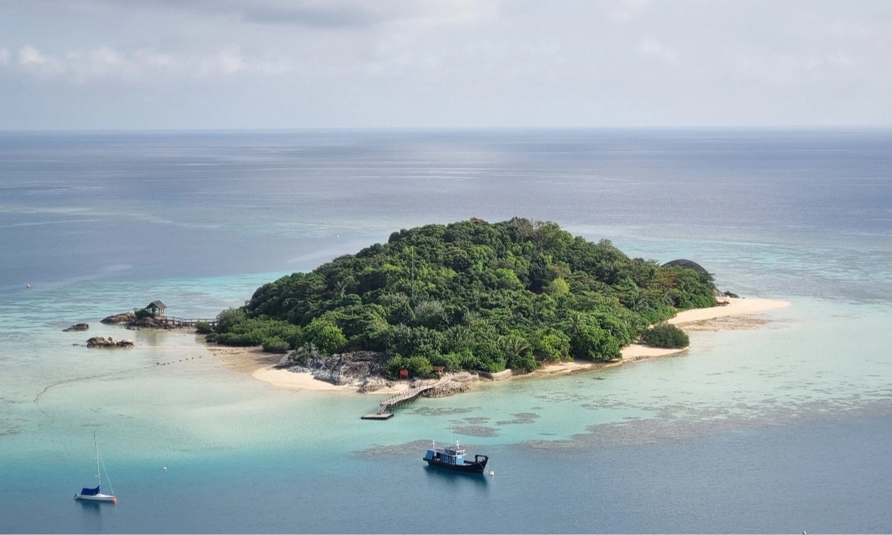 <p>Menteri KP Kembali Tegaskan Pulau Kecil Indonesia Tak Bisa Diperjualbelikan</p>