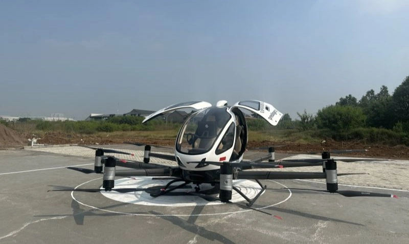 <p>Kantongi Izin, Taksi Terbang Uji Coba Bawa Penumpang Di Jakarta</p>