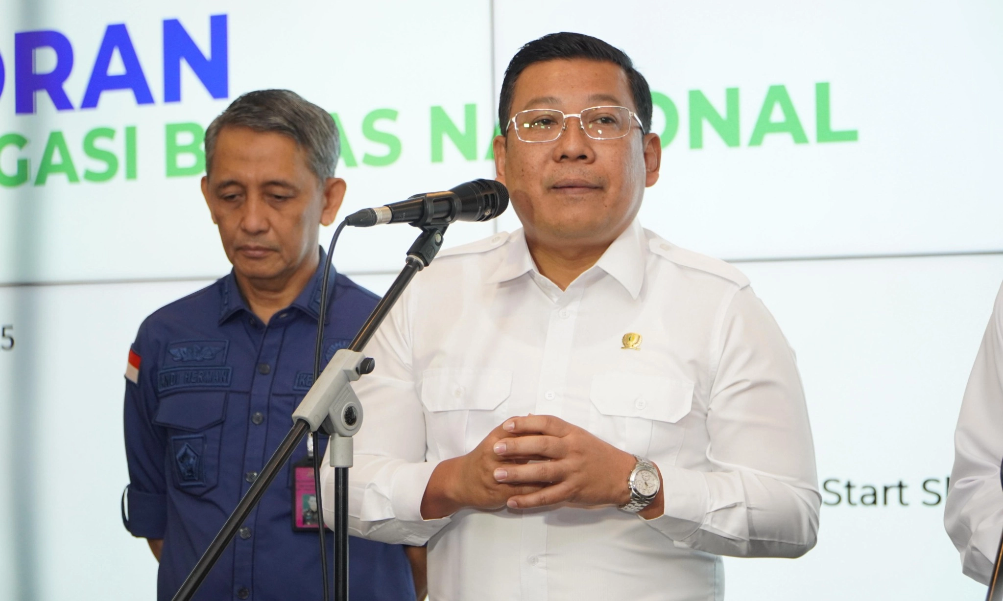 <p>Bapanas: Pelaku Usaha Beras RI Wajib Taati Aturan Label Dan Mutu</p>