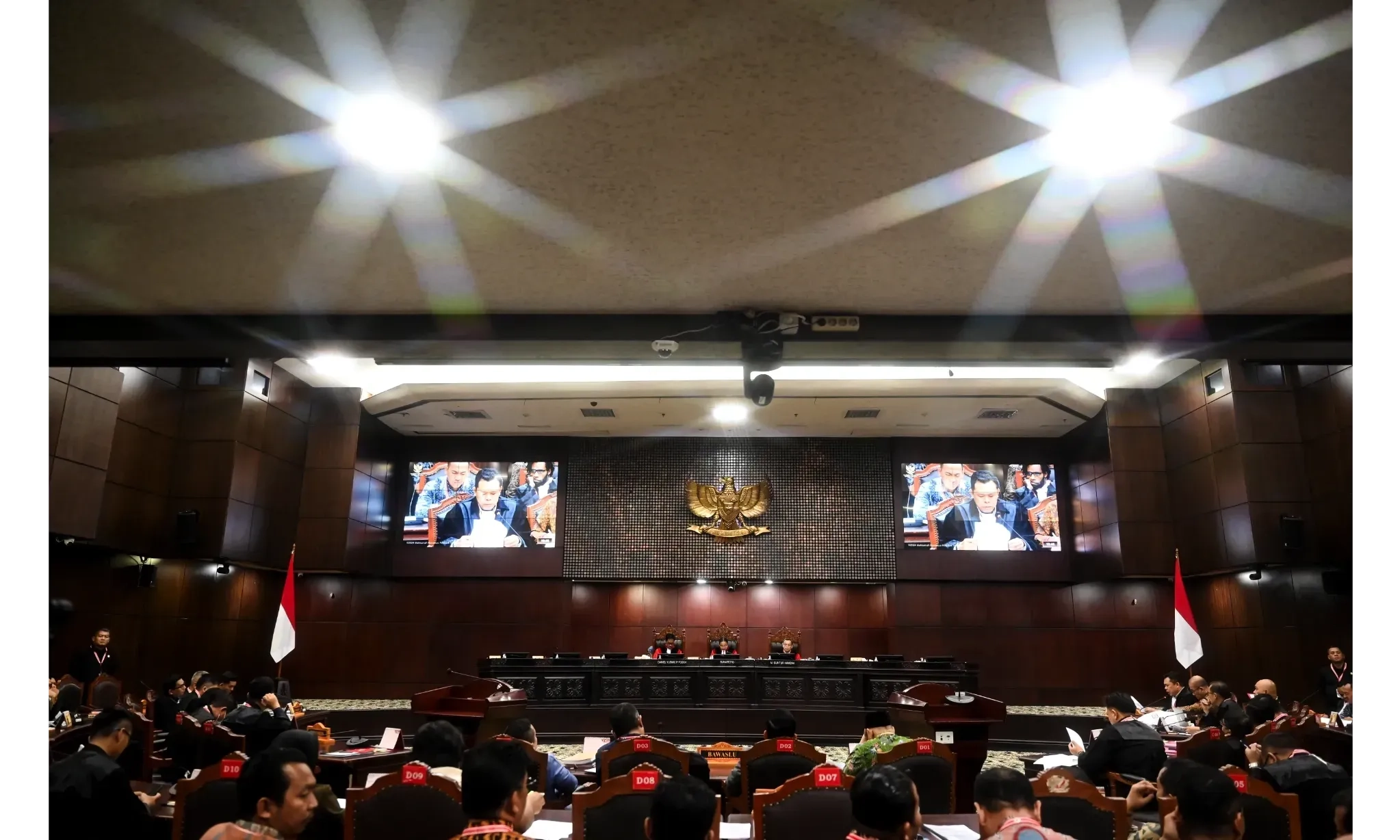 <p>Pemprov Babel Siapkan Belasan Advokat Gugat Pulau Tujuh</p>