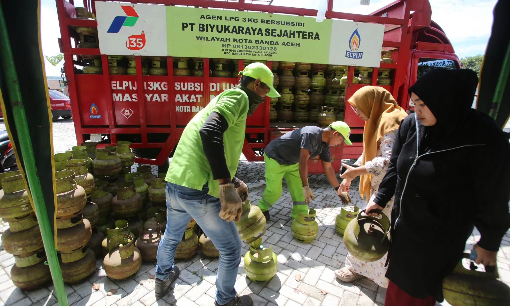 <p id="isPasted">Distribusi LPG Hingga Mei Sebesar 42% Kuota 2025</p>